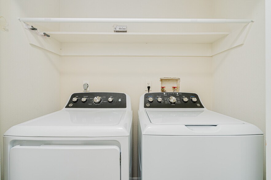 More Photos Of , South Daytona Multifamily For Sale