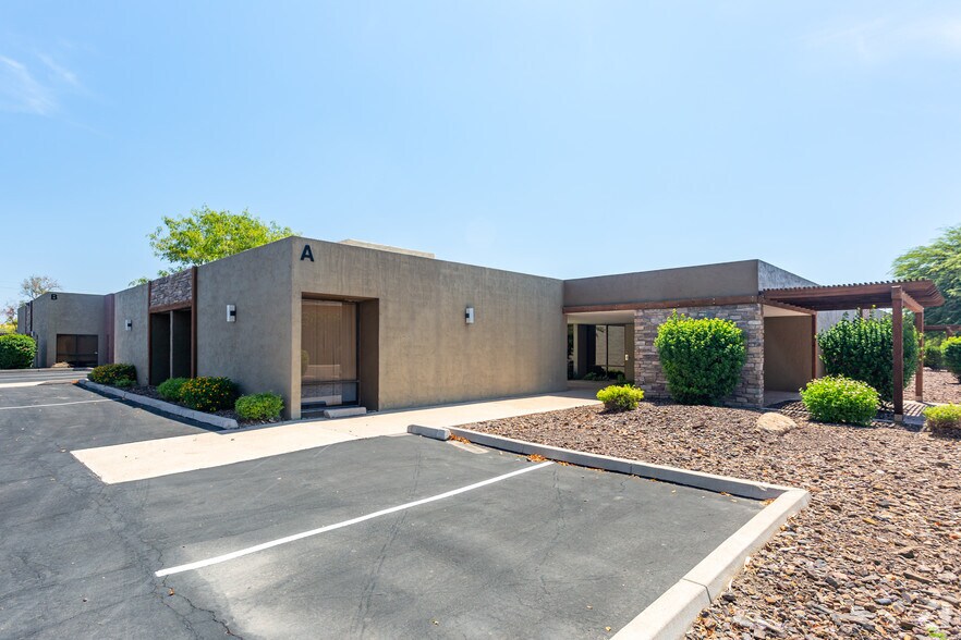 More Photos Of 1525 N Granite Reef Rd, Scottsdale Medical For Sale