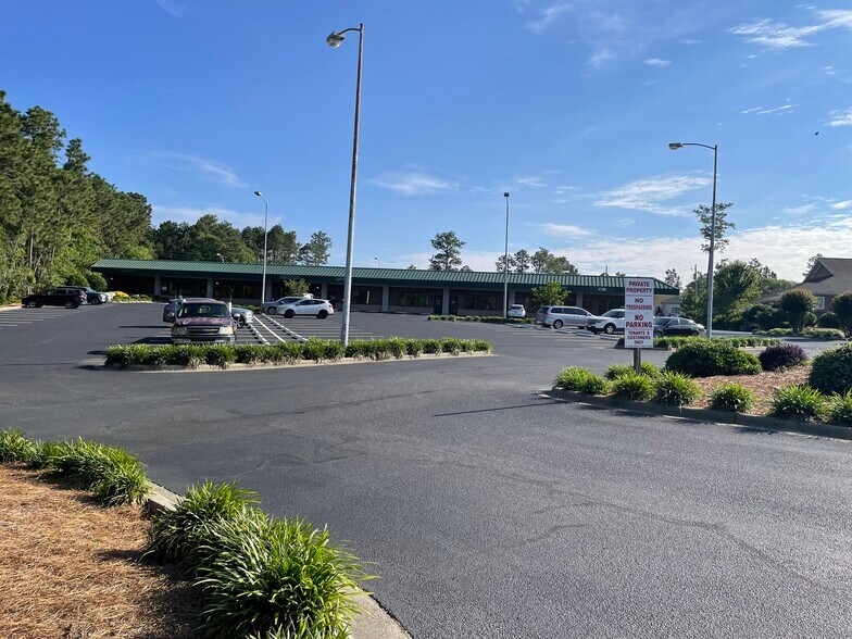 More Photos Of 340 Commerce Ave, Southern Pines Medical For Lease