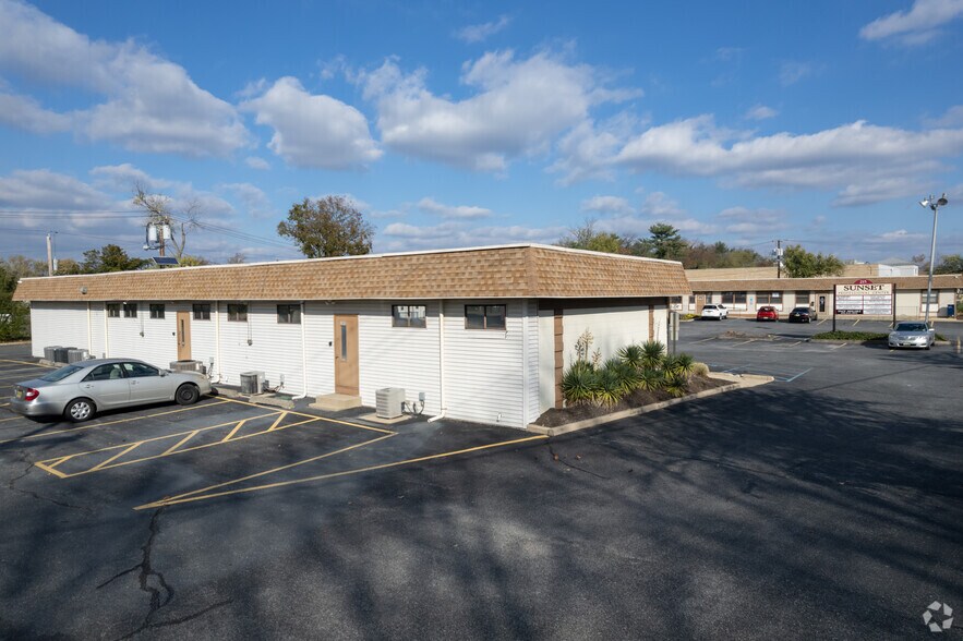 More Photos Of 215 Sunset Rd, Willingboro Medical For Lease