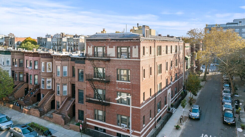 More Photos Of 29 Hampton Pl, Brooklyn Apartments For Sale