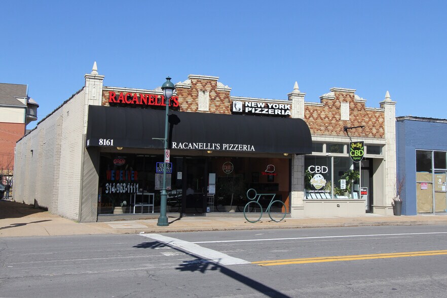 More Photos Of 8157-8161 Big Bend Blvd, Webster Groves Storefront For Lease