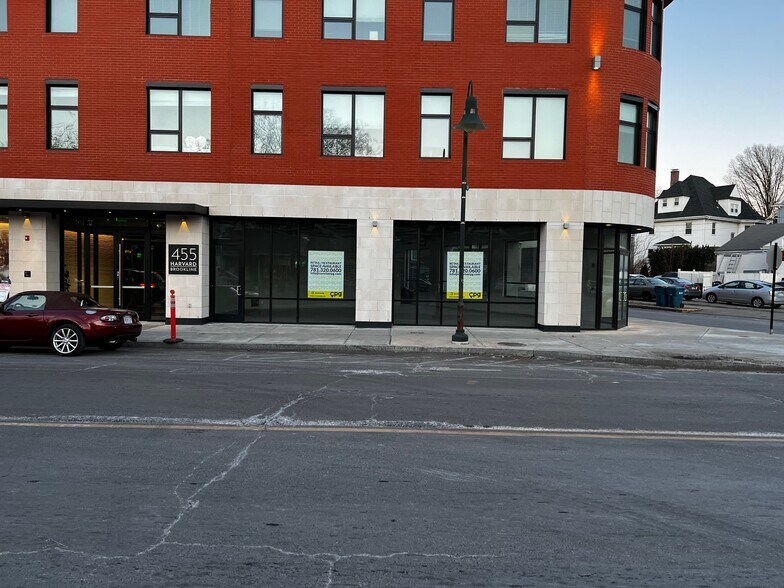 More Photos Of 455 Harvard St, Brookline Apartments For Lease