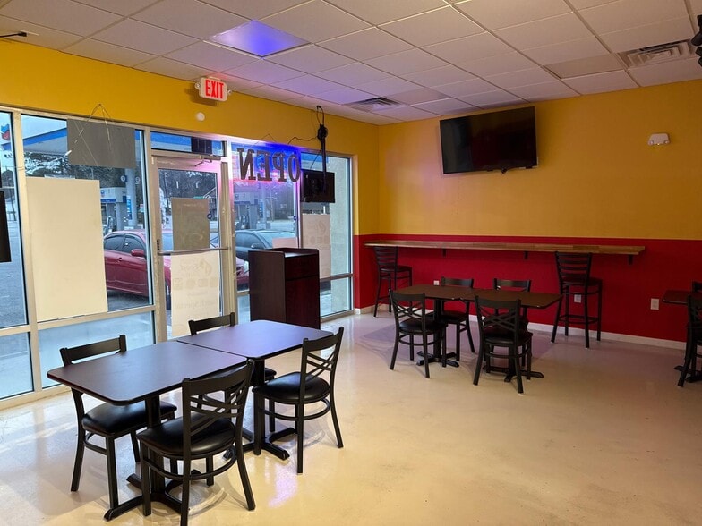 More Photos Of 4820 Augusta Rd, Garden City Freestanding For Lease