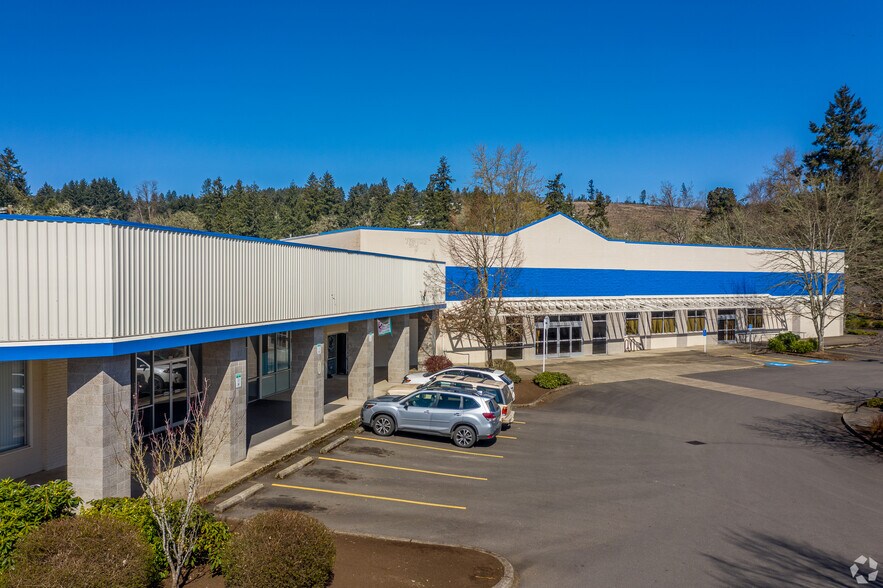 More Photos Of 1405 N 99 Hwy, Cottage Grove Supermarket For Sale