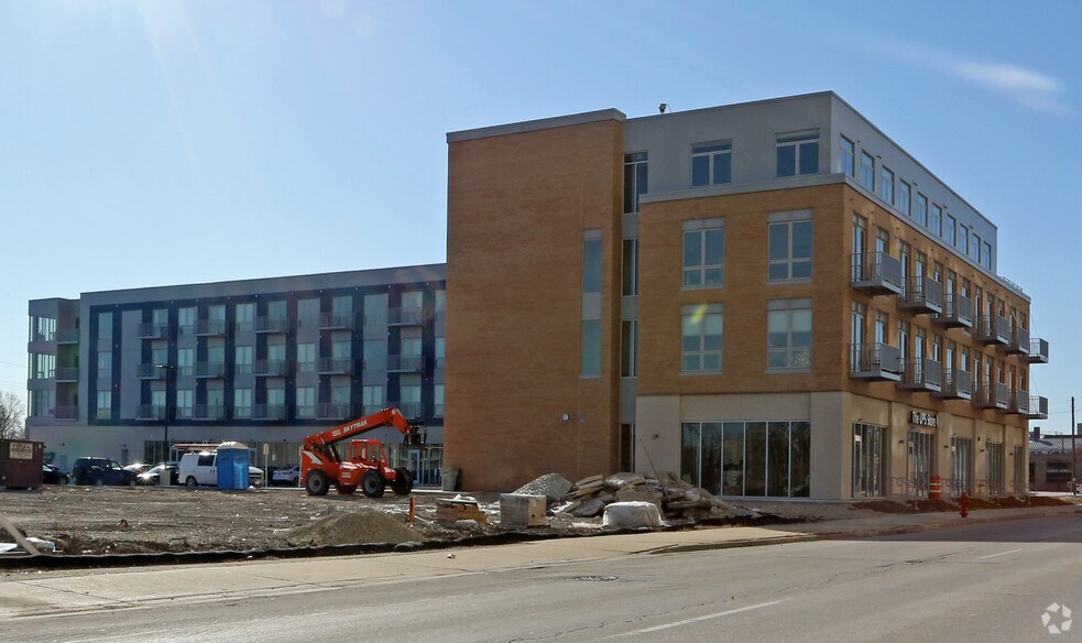 More Photos Of 1320 S 1st St, Milwaukee Apartments For Lease