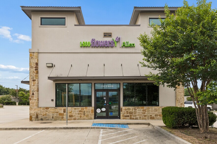 More Photos Of 710 E Main St, Allen Freestanding For Sale