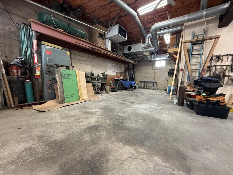 More Photos Of 156 Broadway, Port Ewen Freestanding For Sale