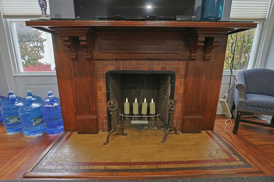 More Photos Of 46 S Broadway, Nyack Office Residential For Sale