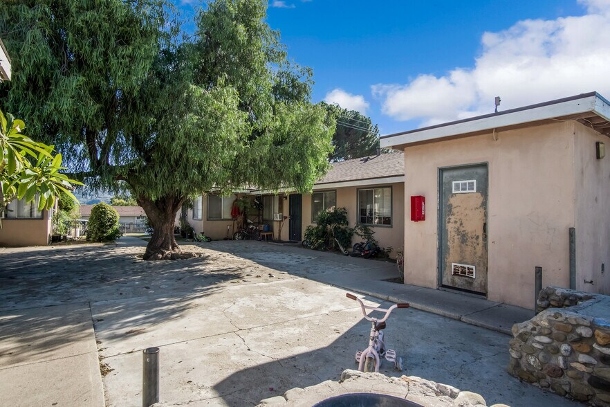 More Photos Of 255 Sespe Ave, Fillmore Apartments For Sale