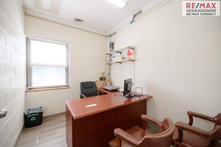 More Photos Of 1033 Big Bethel Rd, Hampton Religious Facility For Sale