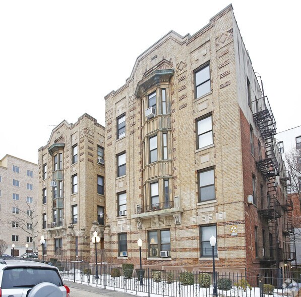 Primary Photo Of 8678 Bay Pky, Brooklyn Apartments For Sale