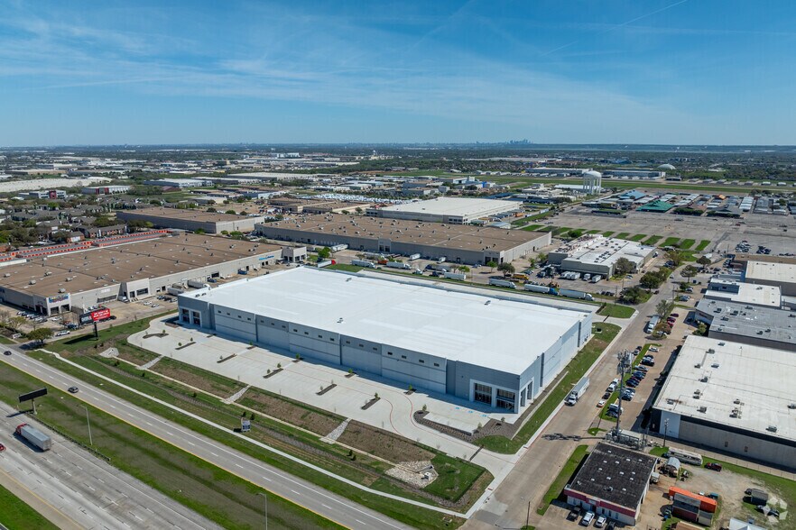 More Photos Of 3050 Red Hawk Dr, Grand Prairie Industrial For Sale