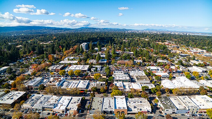 More Photos Of 1120-1122 Crane St, Menlo Park Office For Sale