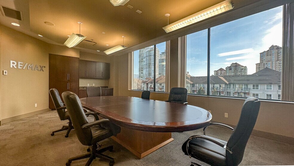 More Photos Of 1060 Manhattan Dr, Kelowna Office For Lease