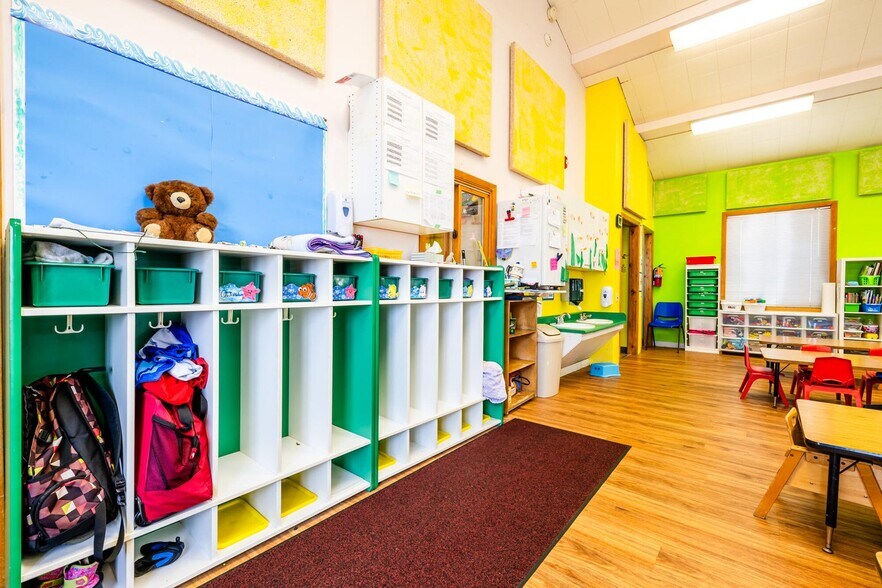 More Photos Of 3419 Hollywood Rd, Saint Joseph Daycare Center For Sale