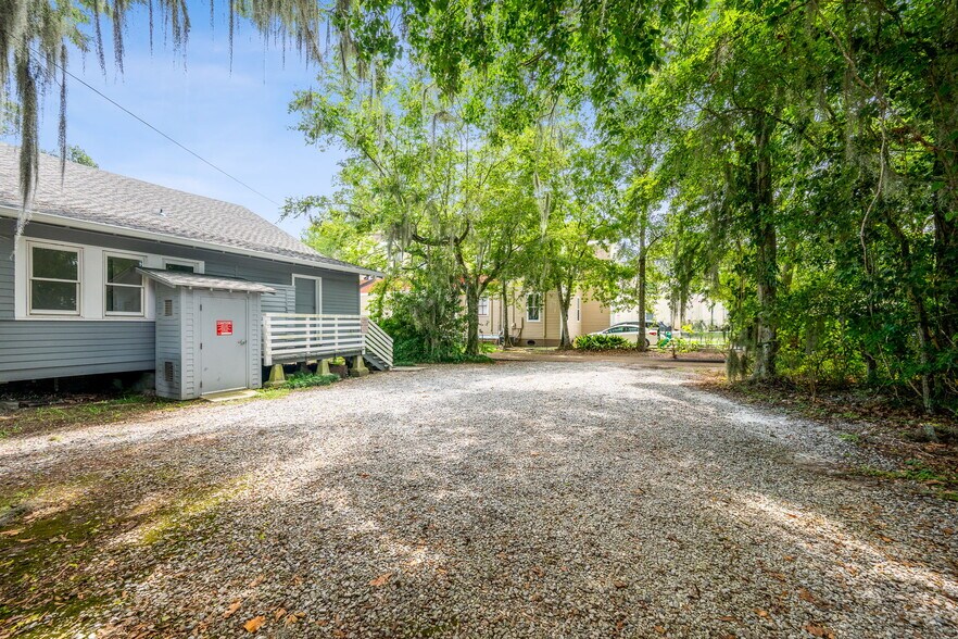 More Photos Of 522 E Rutland St, Covington Medical For Sale