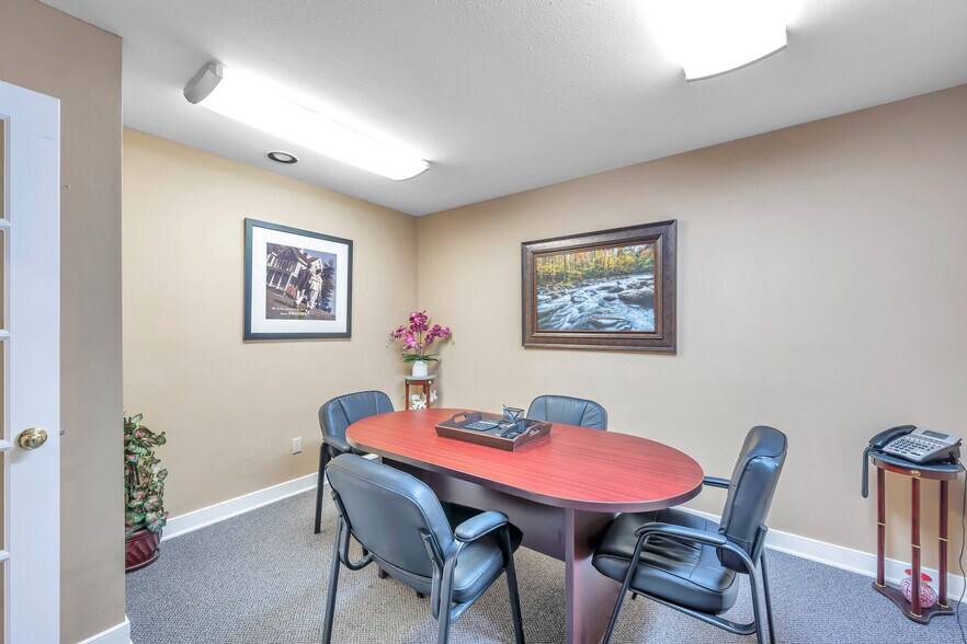 More Photos Of 8200 Seminole Blvd, Seminole Medical For Sale