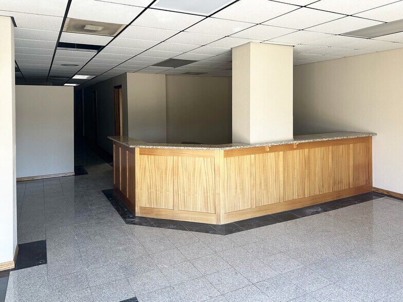 More Photos Of 915-925 1st St S, Saint Cloud Loft Creative Space For Sale