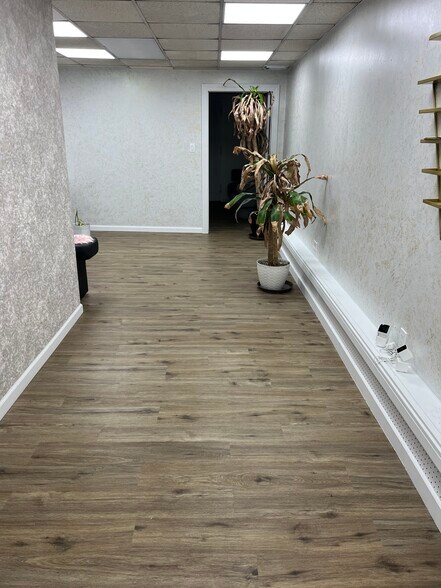 More Photos Of 92-29 Queens Blvd, Rego Park Apartments For Sale