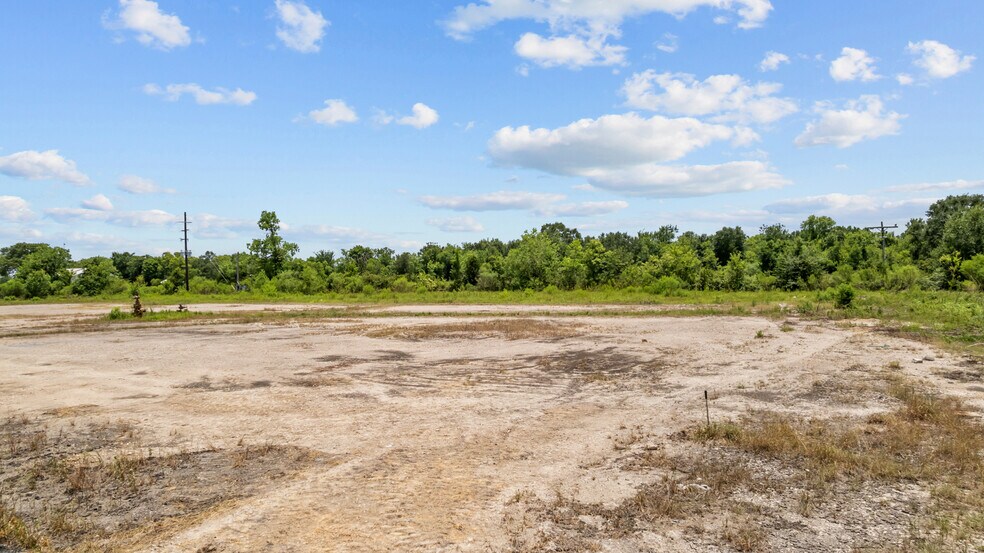 More Photos Of 1403 Algoa Friendswood Rd, Alvin Land For Sale