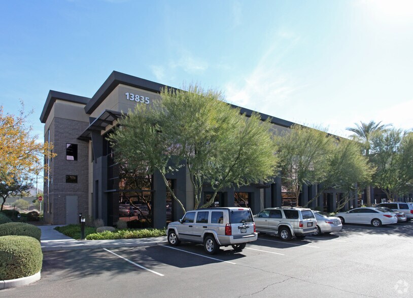 More Photos Of 13835 N Northsight Blvd, Scottsdale Office For Sale