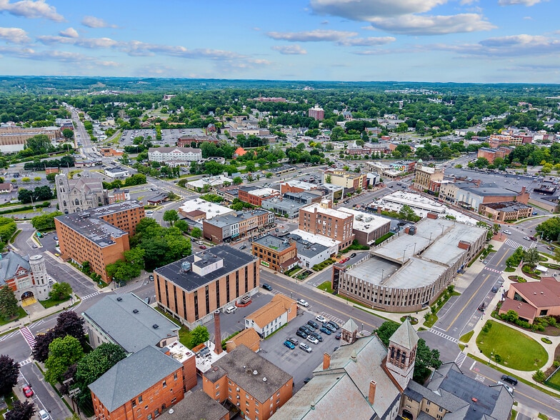 More Photos Of 144 Genesee St, Auburn Office For Sale