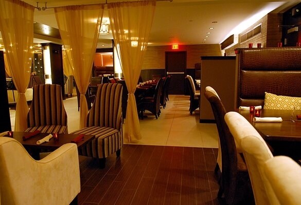 More Photos Of 125 Main St, Westport General Retail For Lease