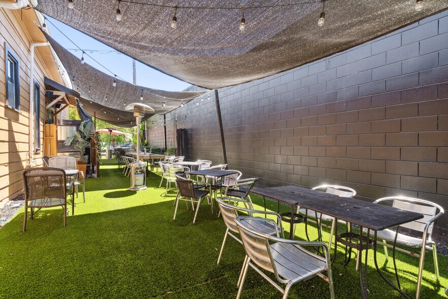 More Photos Of 4473 Railroad Ave, Pleasanton Storefront Retail Residential For Sale