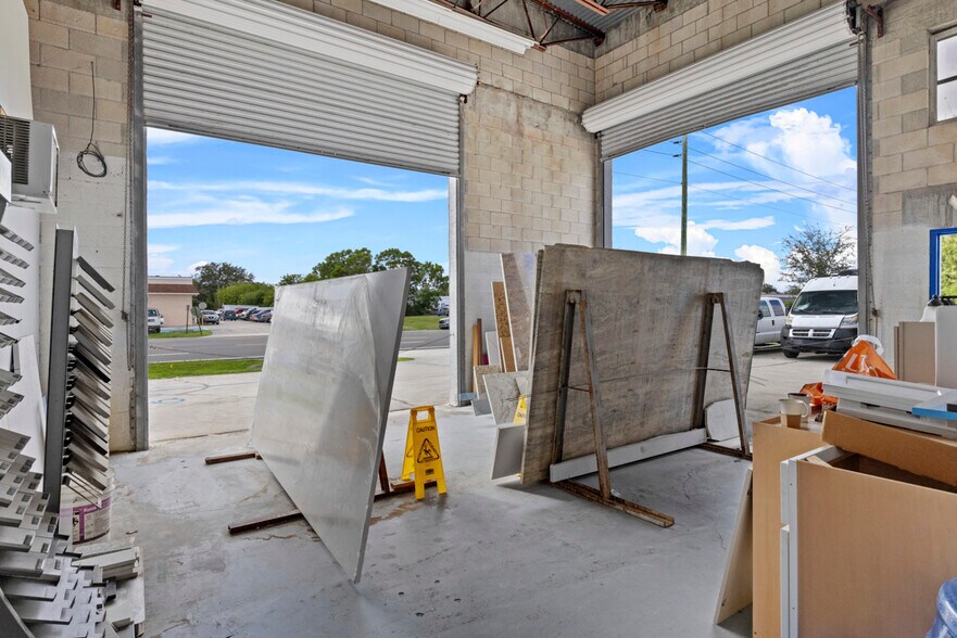 More Photos Of 1593 SE Village Green Dr, Port Saint Lucie Warehouse For Sale