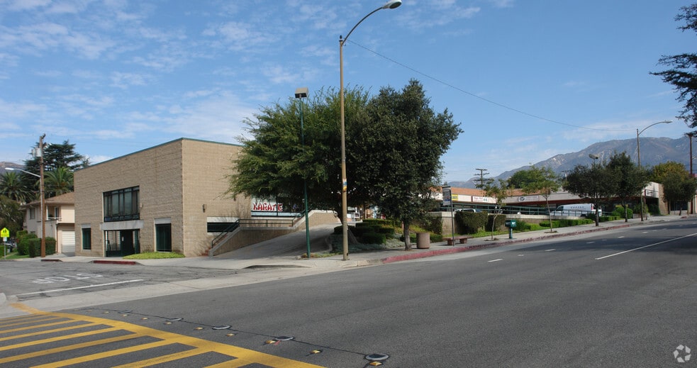 More Photos Of 3301-3315 N Verdugo Rd, Glendale General Retail For Lease