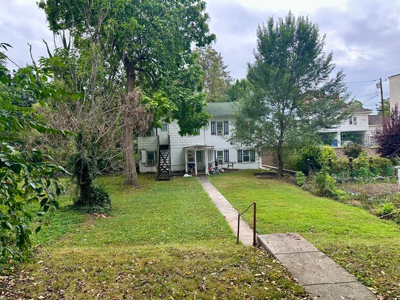 More Photos Of 419 Summit Ave, Hagerstown Apartments For Sale