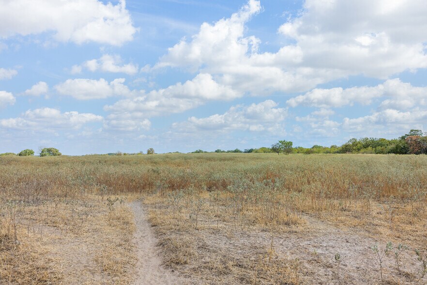 More Photos Of 11915 FM 86, Lockhart Land For Sale