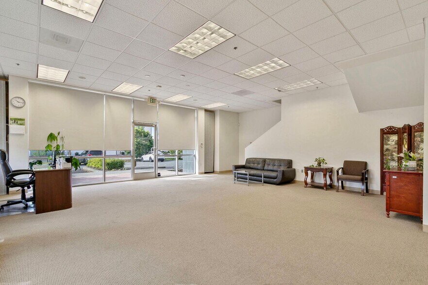 More Photos Of 4725 Mangels Blvd, Fairfield Office For Lease