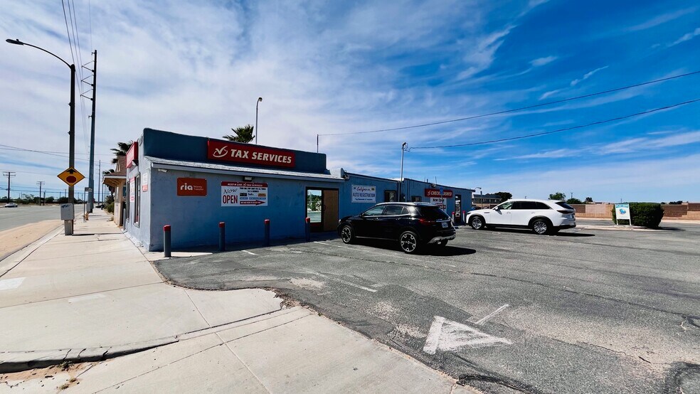 More Photos Of 11328 Bartlett Ave, Adelanto Office For Sale