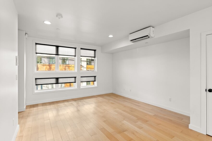 More Photos Of 3037-3041 N Williams Ave, Portland Apartments For Lease