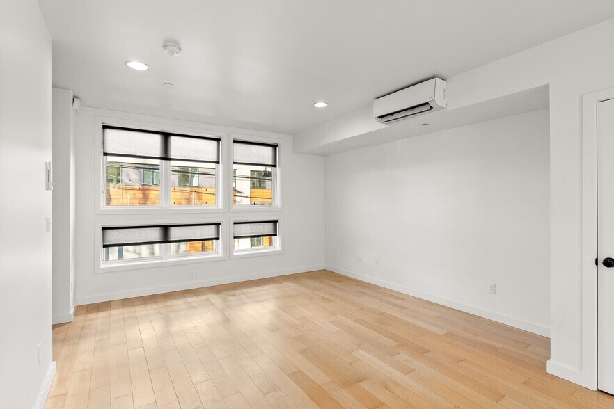 More Photos Of 3037 N Williams Ave, Portland Apartments For Sale