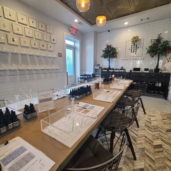 More Photos Of 26 Jones Ave, Alpharetta Freestanding For Lease