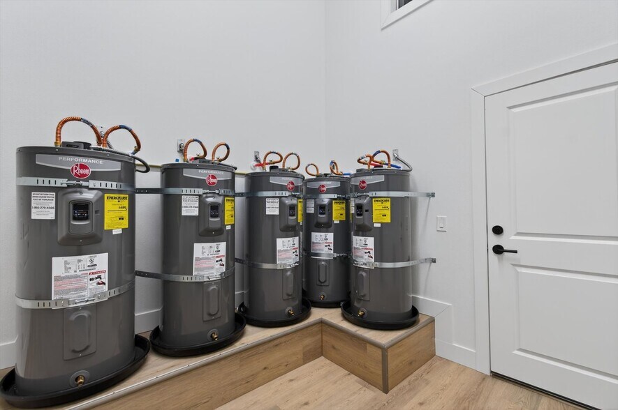 More Photos Of 302 3rd St, Woodland Apartments For Sale