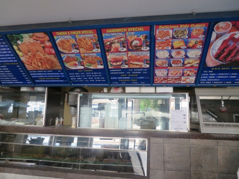 More Photos Of 1011 E 2nd St, Plainfield Storefront For Sale