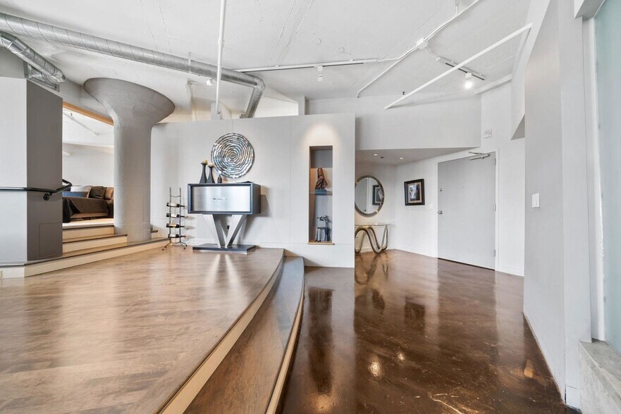 More Photos Of 1314 NW Irving St, Portland Apartments For Sale