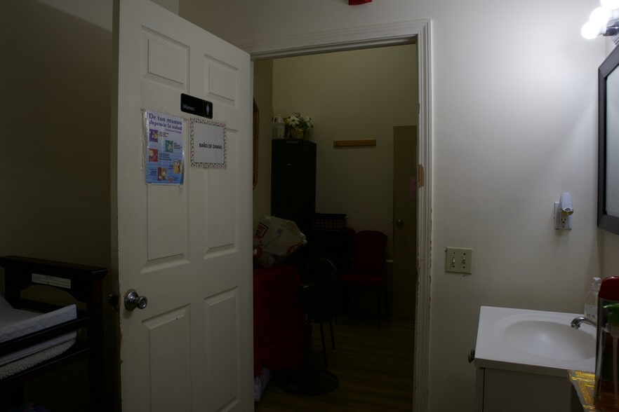 More Photos Of 63-75 Hancock St, Everett Apartments For Sale