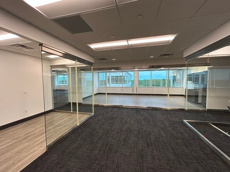 More Photos Of 4600 Touchton Rd E, Jacksonville Office For Lease
