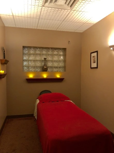 More Photos Of 3 Boyle Rd, Selden Medical For Sale