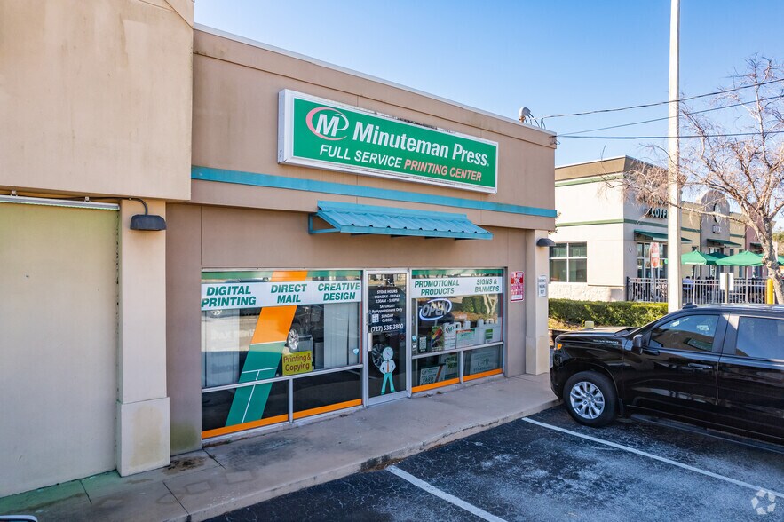 More Photos Of 2475 E Bay Dr, Largo Freestanding For Lease