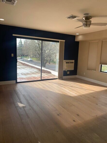 More Photos Of 390 W Standley St, Ukiah Office For Lease