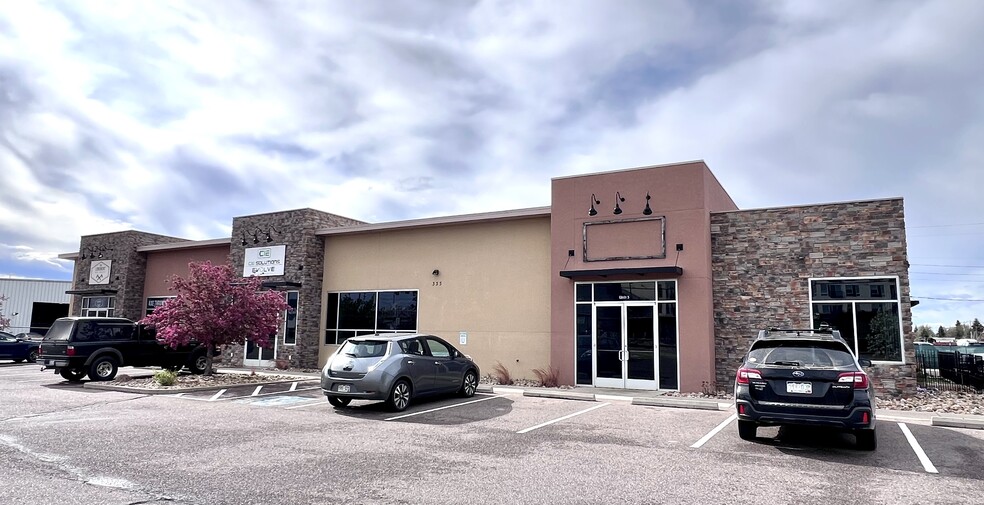 Primary Photo Of 333 E 1st Ave, Longmont Showroom For Lease