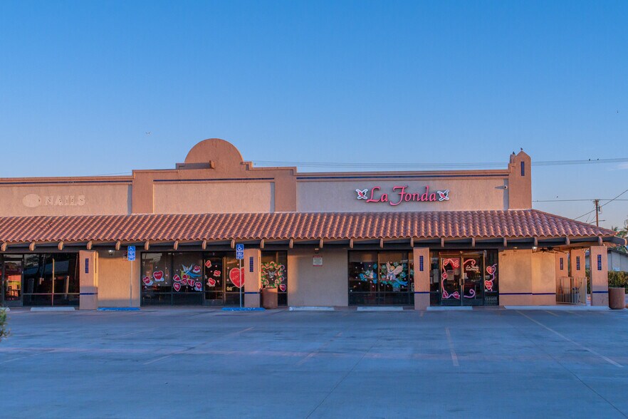 More Photos Of 1950 S 4th St, El Centro General Retail For Sale