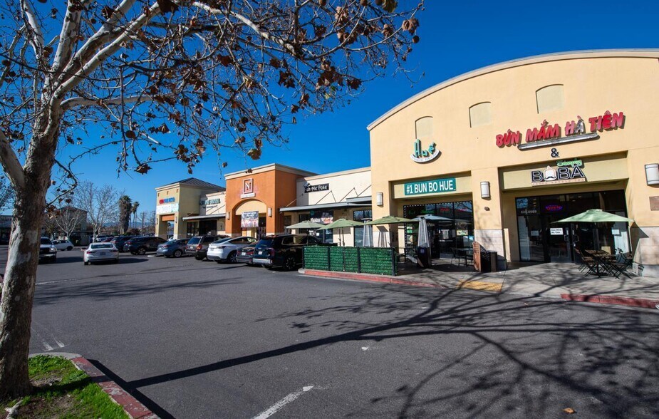 More Photos Of 3005 Silver Creek Rd, San Jose Freestanding For Sale