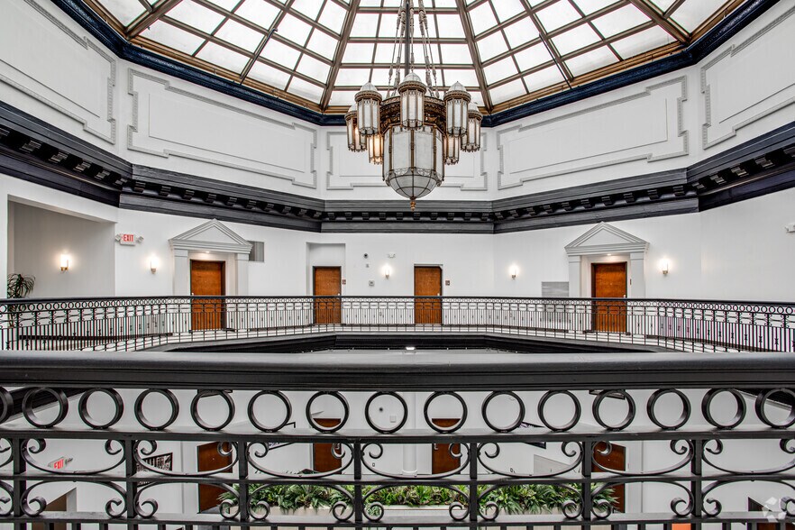 More Photos Of 310-330 15th Ave SE, Minneapolis Apartments For Lease